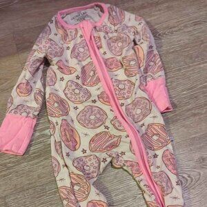 Caden lane girls size 0/3 month bamboo sleeper